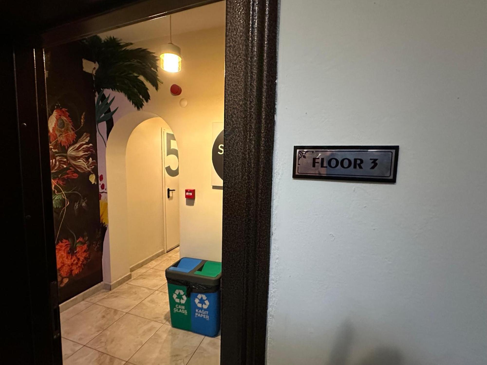 Social House Istanbul Hotell Rom bilde